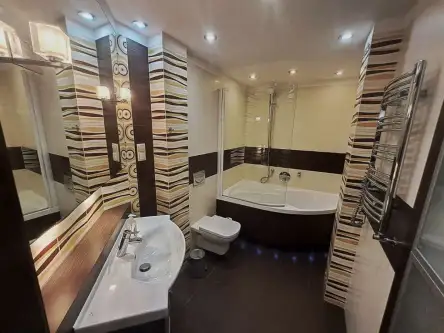 Warszawa ,  Melomanów   9