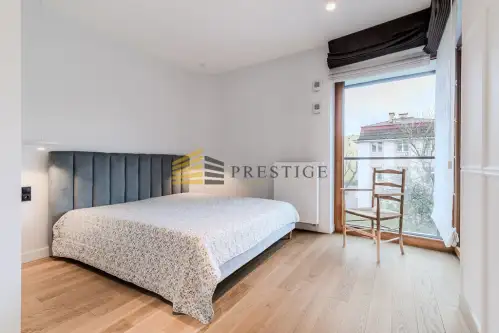 Warszawa ,  29 Listopada   8