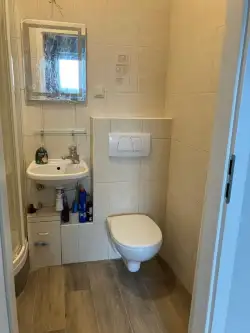 Warszawa ,  Londyńska   11