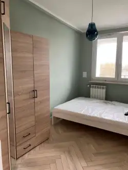 Warszawa ,  Londyńska   8