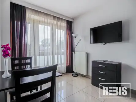 Kraków ,  Czarnowiejska   4