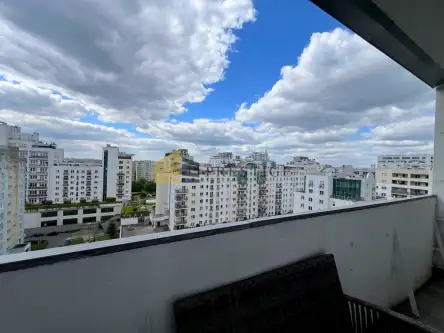 Warszawa ,  Wyszogrodzka   12