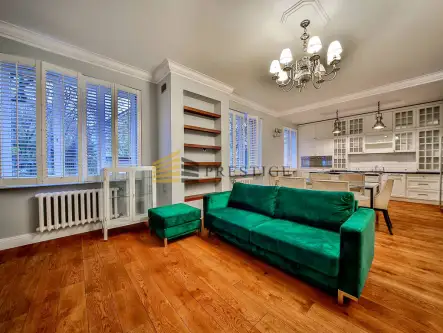 Warszawa ,  Ludna   4