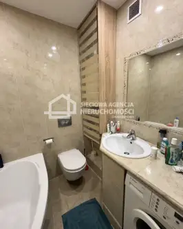 Rumia ,  Dębowa   6