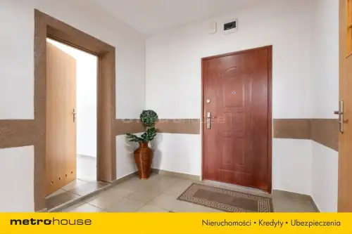 Biskupiec ,  Aleja broni   3