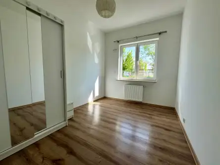 Warszawa ,  Podborska   8