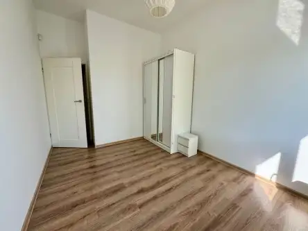 Warszawa ,  Podborska   9