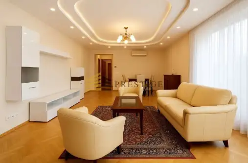 Warszawa ,  Chorągwi Pancernej   6