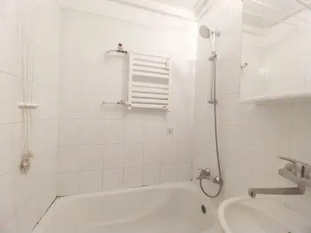 Poznań ,  Przyjaźni   7