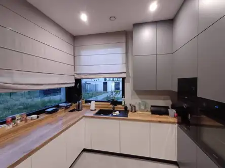 Łazy ,  Kryształowa   8