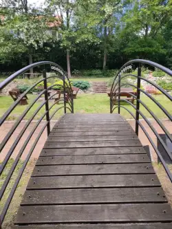 Ostrzyce ,  Kasztelańska   7