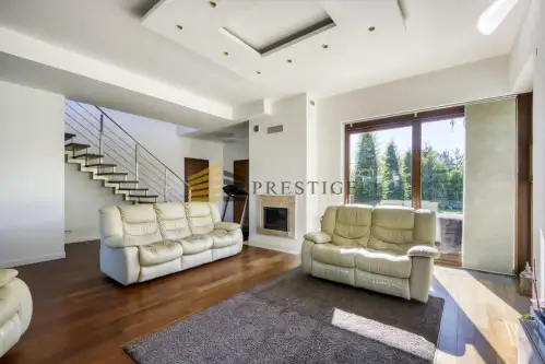 Bielawa ,  Warszawska   2