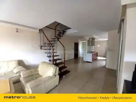 Skierniewice ,  Łowicka   2