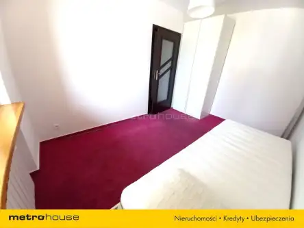 Skierniewice ,  Łowicka   9