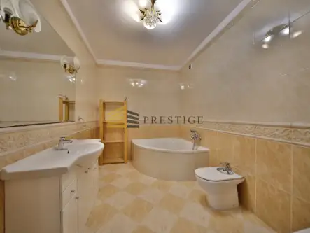 Warszawa ,  Uprawna   9