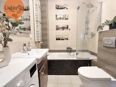 Łódź ,  Pienista   16