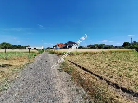 Jawczyce ,  Przyparkowa   4