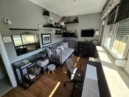 Warszawa ,  Jantarowy Szlak   10