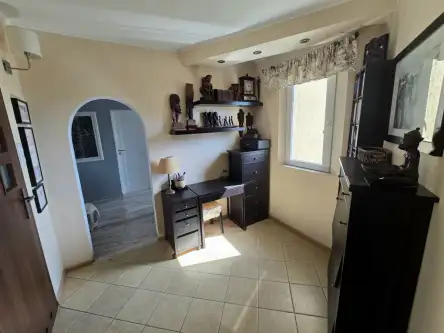 Warszawa ,  Jantarowy Szlak   4