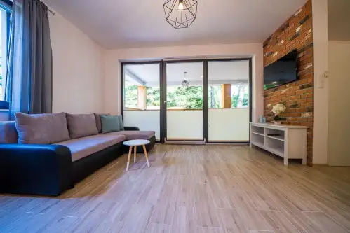 Dębki ,  Topolowa   16