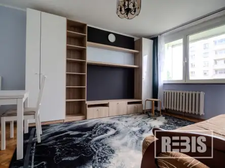 Kraków ,  Łużycka   9