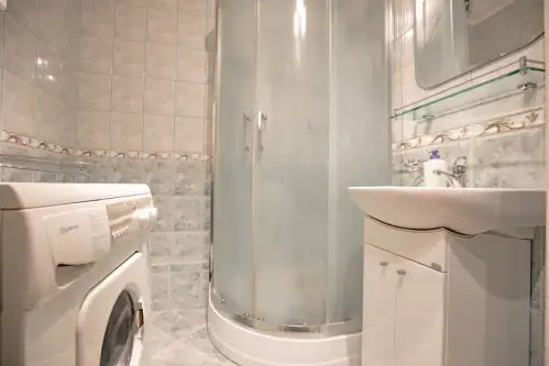 Lublin ,  Bursztynowa   8