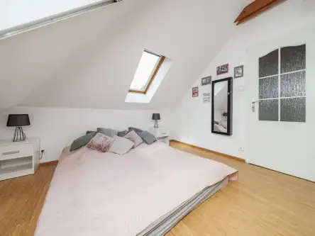 Runów ,  Dobra   12