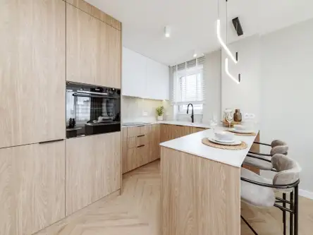 Warszawa ,  Sienna   16