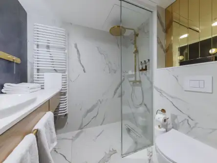 Warszawa ,  Grzybowska   19