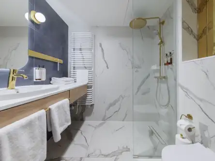 Warszawa ,  Grzybowska   20