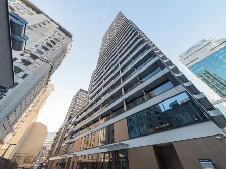 Warszawa ,  Grzybowska   5