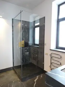 Warszawa ,  Podchorążych   10