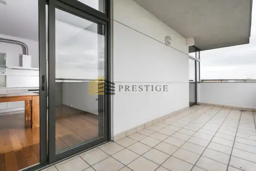 Warszawa ,  Podchorążych   16