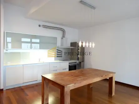 Warszawa ,  Podchorążych   3