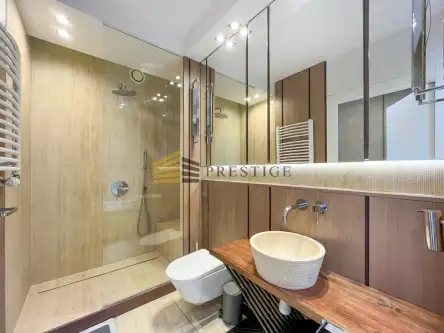 Warszawa ,  Jana Pawła Woronicza   17