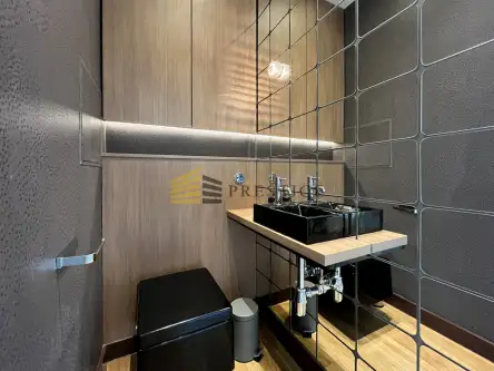 Warszawa ,  Jana Pawła Woronicza   7