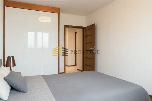 Warszawa ,  Wronia   7