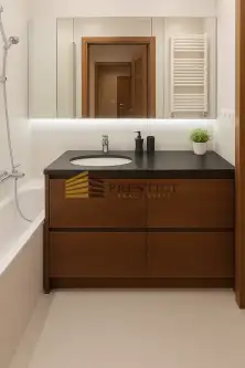 Warszawa ,  Wronia   8