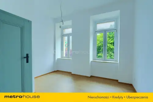 Łódź ,  Narutowicza   18