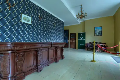 Łódź ,  Narutowicza   13