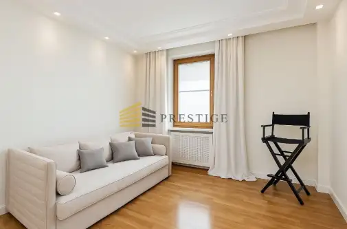 Warszawa ,  Płyćwiańska   7