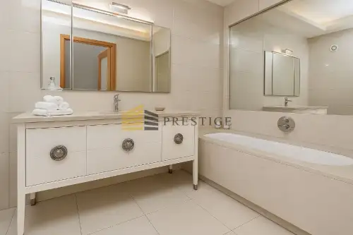 Warszawa ,  Płyćwiańska   8