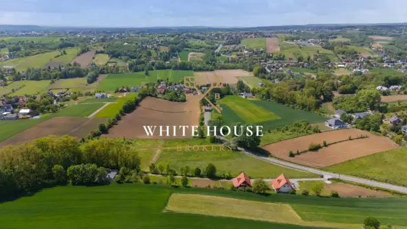 Michałowice ,  Dąbrowskich   11