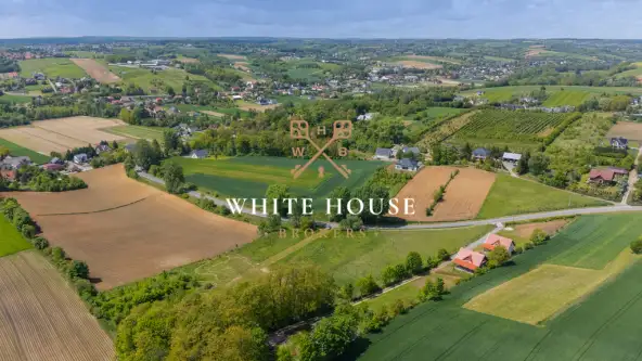 Michałowice ,  Dąbrowskich   9