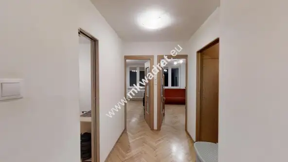 Warszawa ,  Jana Maklakiewicza   4