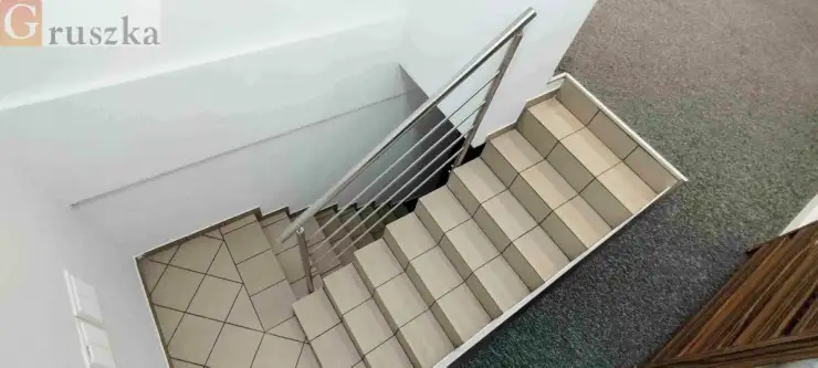 Gdynia ,  Świętojańska   8