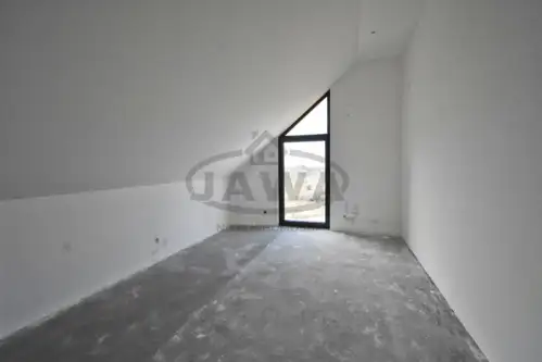 Barcin ,  Akacjowa   15