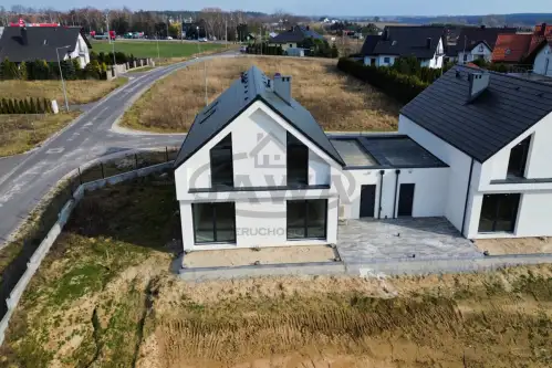 Barcin ,  Akacjowa   20