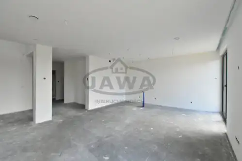 Barcin ,  Akacjowa   3