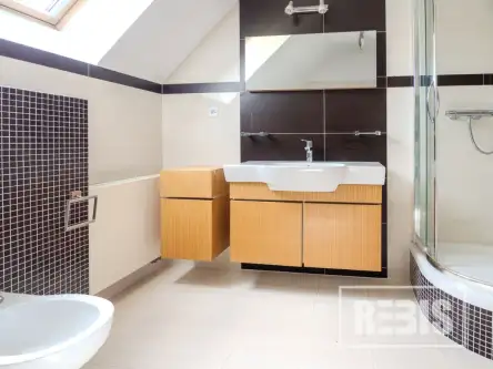 Mogilany ,  Os. Parkowe Wzgórze   9